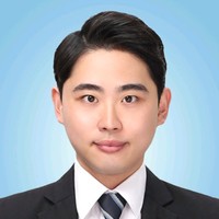 김지윤