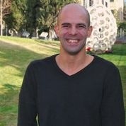 Oscar Tarriño Bueno