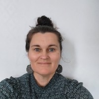 Nicola (Nic) Roderick
