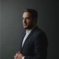 Lucas E. Ferreira