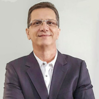 Eduardo Somenek