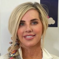 Annette White