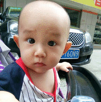 荣俊丽