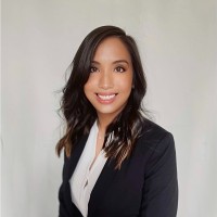 Victoria Pham, Casc, Mba