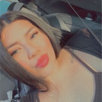 Leslie Mora