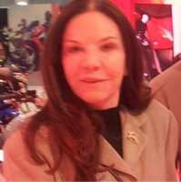 Ana Maria Oliveira