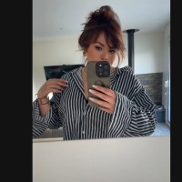 Sarah Touzard