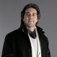Houtan Derakhshanian