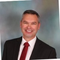 André Den Houter Mba, Mics