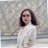 Vika Khanh Do