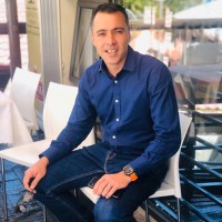 Michael Livanos (Mba)