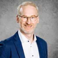 Dr. Frederik Gottschalck