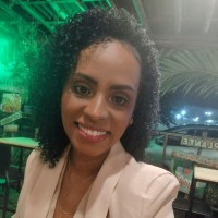 Niedja Santos