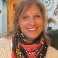 Sarah THEUNIS NICOLINO