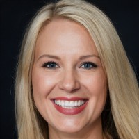 Laura Snyder