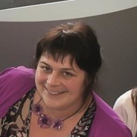 Lindsay Frost