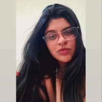 Emily Costa De Oliveira