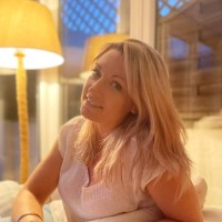 Sarah Neale