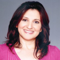 Roya Mir