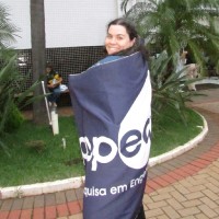 Anna Carolina Macedo