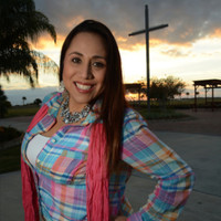 Stephanie Aguirre, Rpt & Rda ><)))>