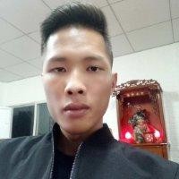 梁亚柱