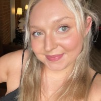 Kelly Barry