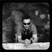 Sinan Bulhan