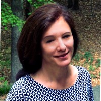 Suzanne Carr