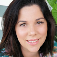 Adele Naylor