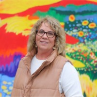 Darlene Contres