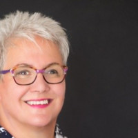 Liz Rivers - The Awards Wizard