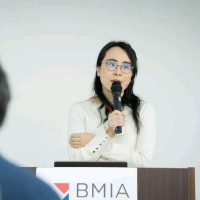 小川佑子