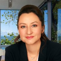 Elif Rosemarie Karacali