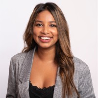 Amanda Perdomo, Mba