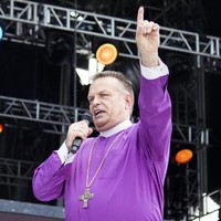 Bishop Robert