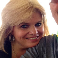 Lori Kinzel