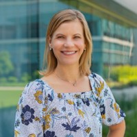 Nan Knecht, Mba