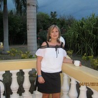 Gina Wells