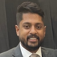 Naved Khan, Ie