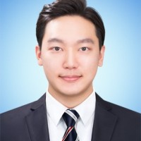 Seunghoon L.