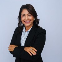 Andréa Carla Castro Kling