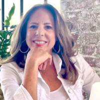 Terri Knott
