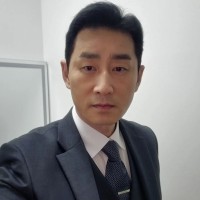 Alex L.