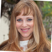 Lindsay Petersen