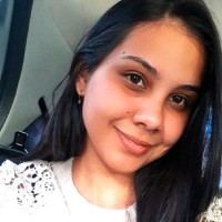Camila Lopes Silva Soares