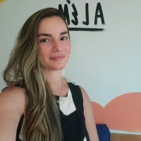 Ana Carolina D. A. Hortala