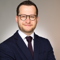 Dr. Piotr Preciuk