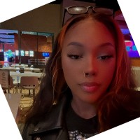 Amoni Baker