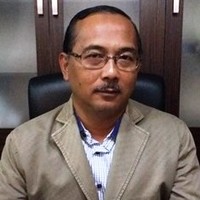 Robertus Wiratna
